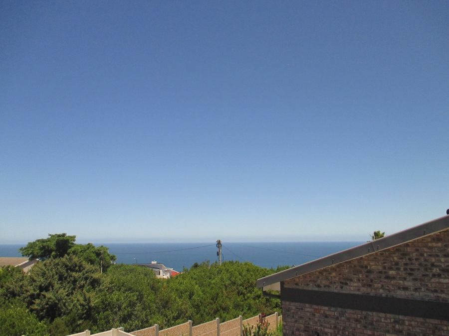 6 Bedroom Property for Sale in Dana Bay Western Cape